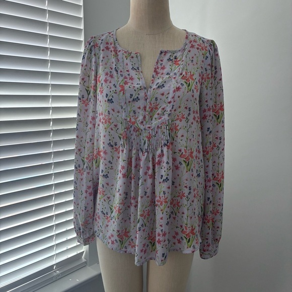 GAP Tops - Gap Women's Floral Lavender Pintuck Split-Neck Blouse